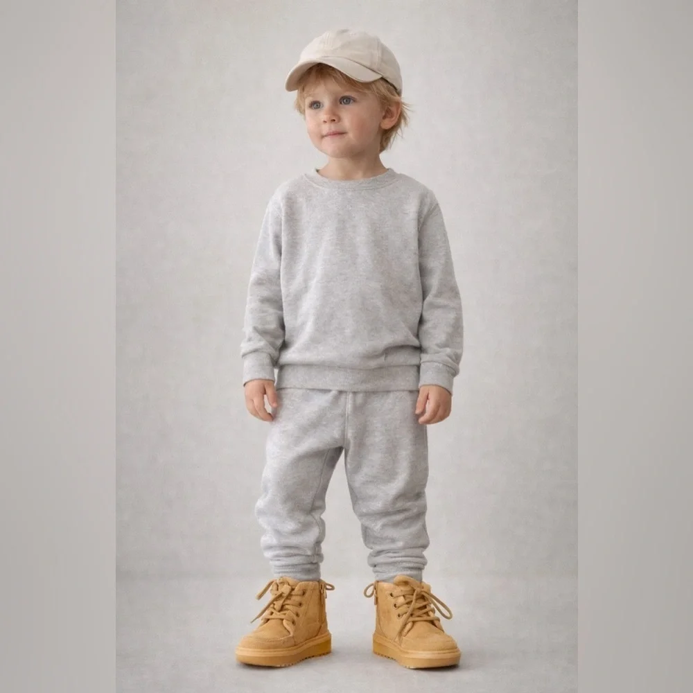 UGG Toddler Suede Boots – Size 6 – Cozy Shearling Lined – Lace Up + Zip